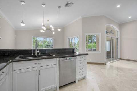 660 NW 45th Avenue, Deerfield Beach FL - photo 17 of 55