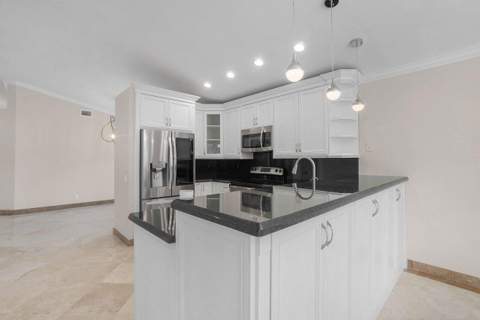 660 NW 45th Avenue, Deerfield Beach FL - photo 20 of 55