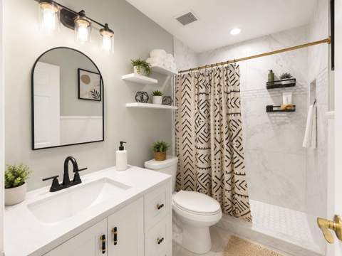 2228 Oakmont Drive, Riviera Beach FL - photo 9 of 10