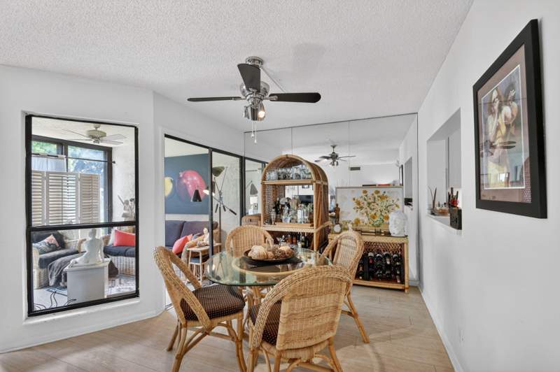 2 bedroom Condominium at 3329 Perimeter Drive, Lucerne Park , Greenacres — photo 4