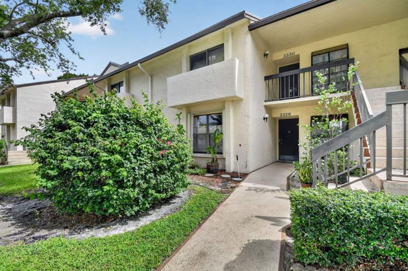 2 bedroom Condominium at 3329 Perimeter Drive, Lucerne Park , Greenacres — photo 3