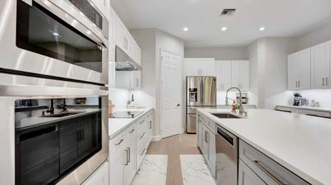 10641 Willow Oak Court, Wellington FL - photo 14 of 62