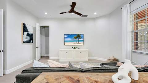 10641 Willow Oak Court, Wellington FL - photo 19 of 62