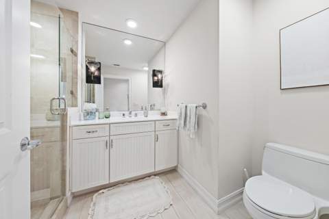 432 Bay Colony Drive, Juno Beach FL - photo 21 of 24
