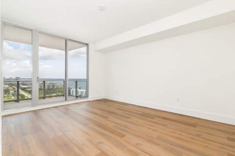 220 Lake Shore Drive #1809, Lake Park FL - photo 9 of 34