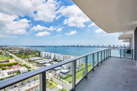 220 Lake Shore Drive #1809, Lake Park FL - photo 17 of 34