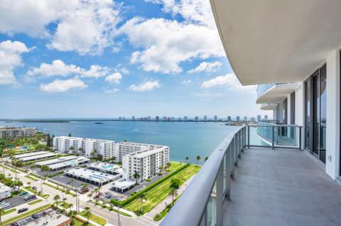 220 Lake Shore Drive #1809, Lake Park FL - photo 18 of 34