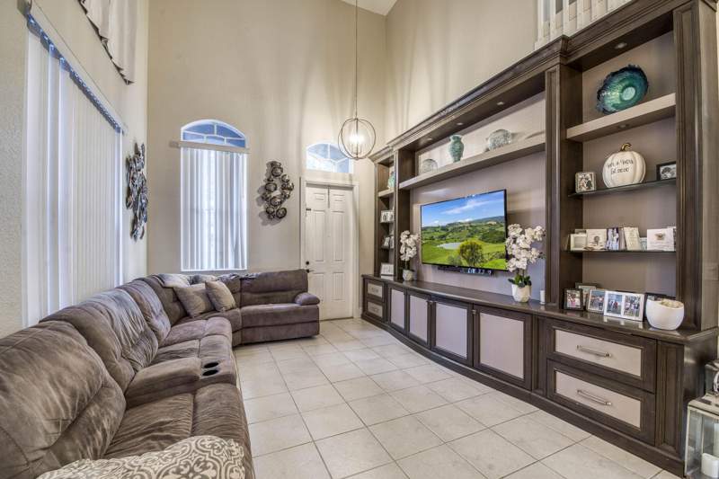 4 bedroom Single Family Residence at 1508 Sagewood Court, Thousand Oaks, Riviera Beach — photo 2