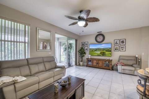 1508 Sagewood Court, Riviera Beach FL - photo 10 of 25