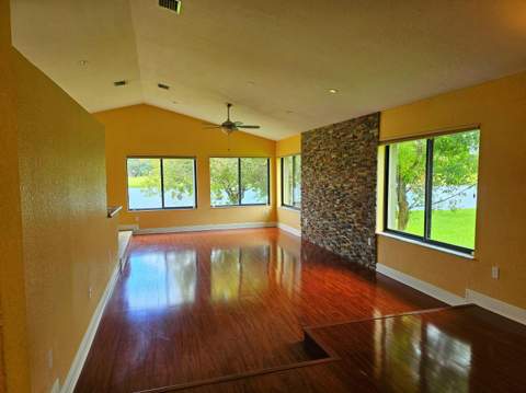 566 Village Lake Drive, Weston FL - photo 7 of 37