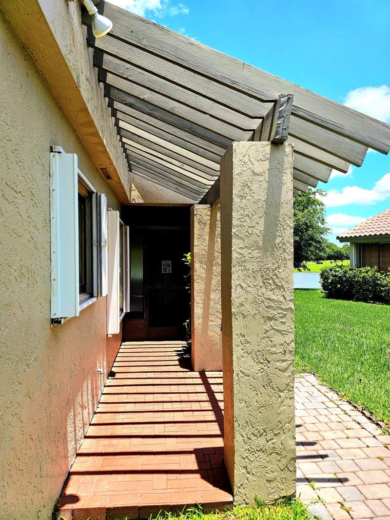 3 bedroom Villa at 566 Village Lake Drive, Patio Villas Section One At Bonaventure, Weston — photo 3