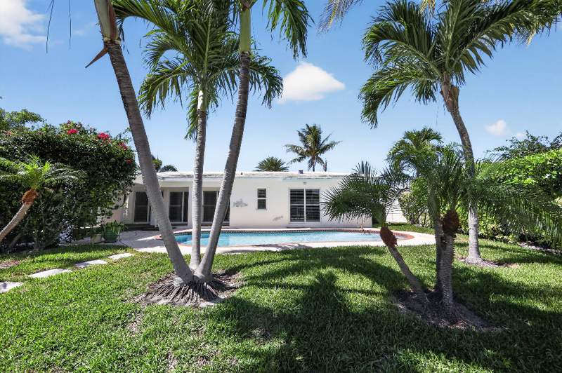 2 bedroom Single Family Residence at 636 Kingfish Road, North Palm Beach Village Of 1, North Palm Beach — photo 3
