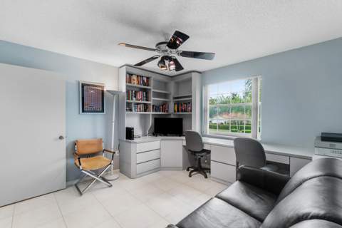 9829 Seacrest Circle #202, Boynton Beach FL - photo 20 of 38
