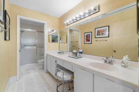 9829 Seacrest Circle #202, Boynton Beach FL - photo 18 of 38