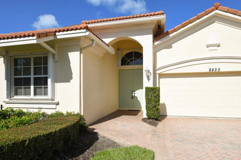3 bedroom Single Family Residence at 8825 Champions Way, PGA Village (The Lakes), Port St. Lucie — photo 5