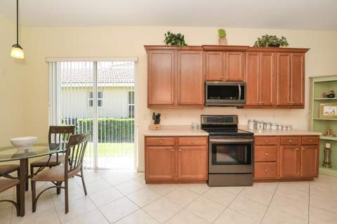 8825 Champions Way, Port St. Lucie FL - photo 18 of 72