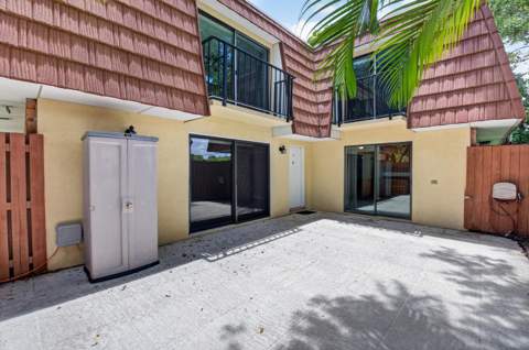 1565 Augusta Circle #103, Delray Beach FL - photo 22 of 31