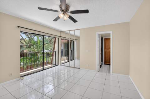 1565 Augusta Circle #103, Delray Beach FL - photo 14 of 31