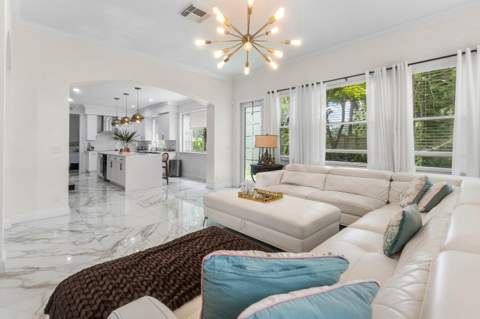 599 Cresta Circle, West Palm Beach FL - photo 13 of 51