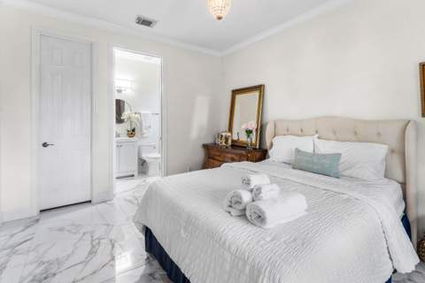599 Cresta Circle, West Palm Beach FL - photo 21 of 51