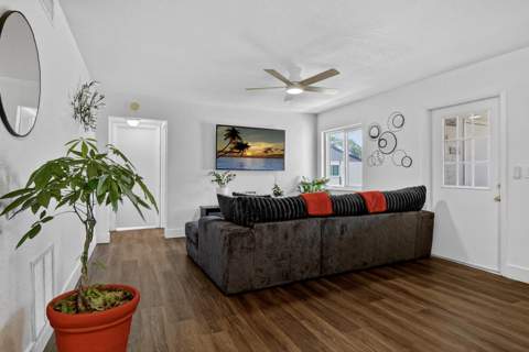 5930 Whispering Pine Way #B-2, Greenacres FL - photo 8 of 30