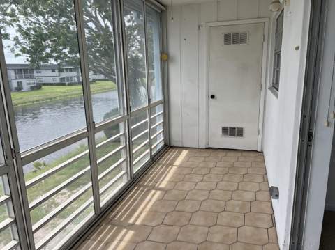 424 Saxony, Delray Beach FL - photo 6 of 27