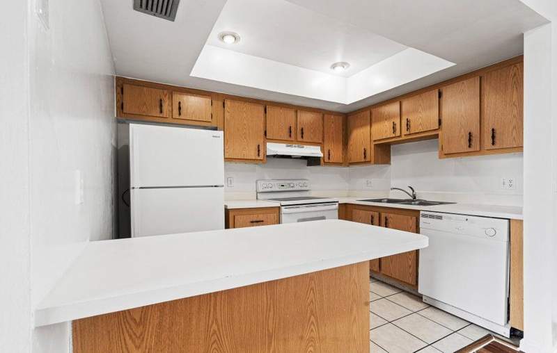 2 bedroom Condominium at 4151 Oak Terrace Drive #4151, Oak Court Condo, Greenacres — photo 3