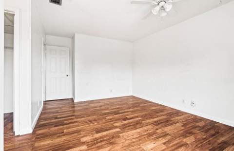 4151 Oak Terrace Drive #4151, Greenacres FL - photo 9 of 32