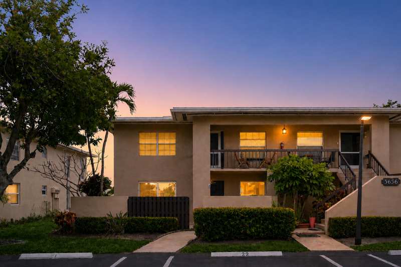 2 bedroom Condominium at 5656 Via Delray Boulevard, Palm Greens At Villa Del Ray Condo II, Delray Beach — photo 1