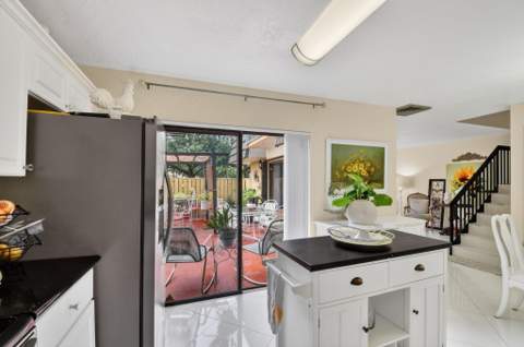 315 3rd Way, West Palm Beach FL - photo 13 of 90