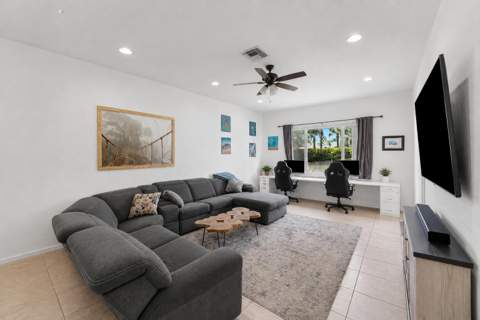 140 Bellezza Terrace, Royal Palm Beach FL - photo 14 of 39