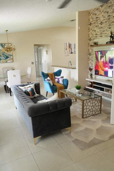 201 Maplewood Drive #201, Greenacres FL - photo 15 of 26