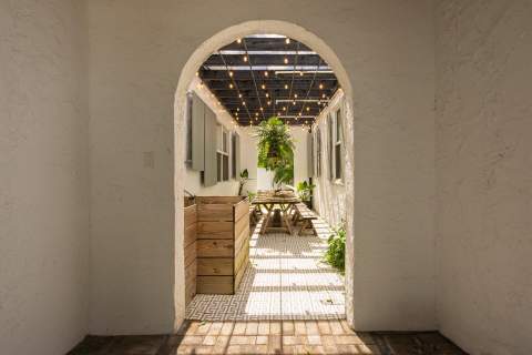 717 Forest Hill Boulevard, West Palm Beach FL - photo 17 of 71