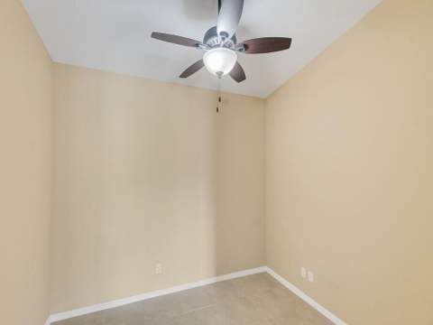 4190 Gator Greens Way #32, Fort Pierce FL - photo 12 of 40
