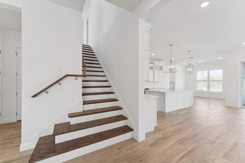 6799 SE Lost Pine Drive, Stuart FL - photo 12 of 53