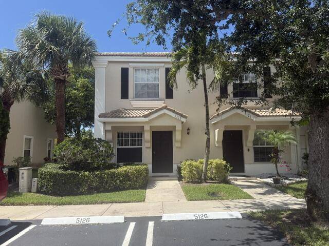 5122 Palmbrooke Circle