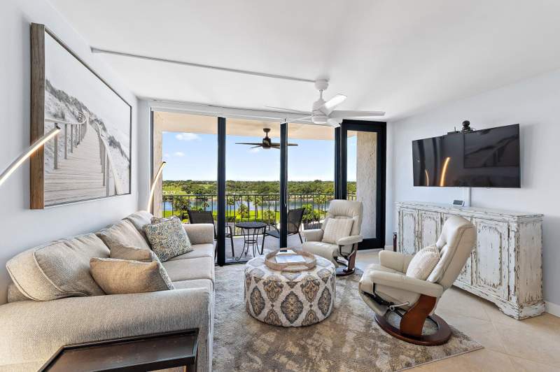 2 bedroom Condominium at 336 Golfview Road #619, Gemini Condo, North Palm Beach — photo 3
