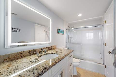 336 Golfview Road #619, North Palm Beach FL - photo 21 of 58