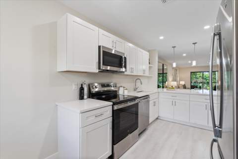 52 Stratford Lane #F, Boynton Beach FL - photo 13 of 51