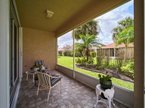 875 NW Sarria Court, Port St. Lucie FL - photo 18 of 23