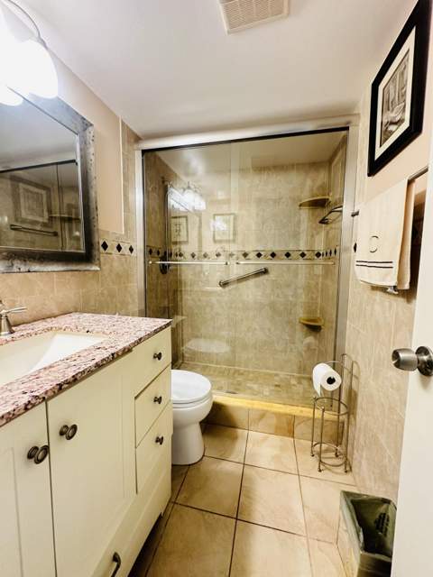 86 Markham E, Deerfield Beach FL - photo 11 of 54
