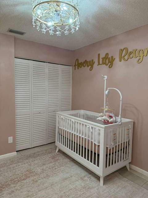 1601 Timberlane Circle, Greenacres FL - photo 10 of 24