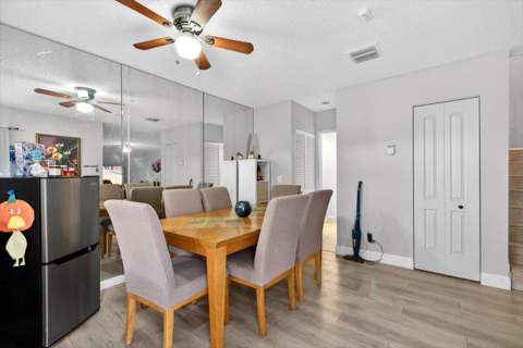 6351 Seven Springs Boulevard #B, Greenacres FL - photo 8 of 30