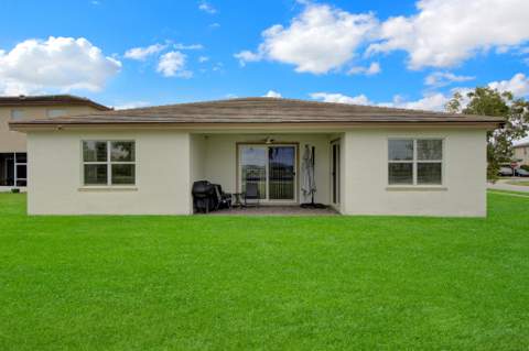7456 NW Greenspring Street, Port St. Lucie FL - photo 24 of 33