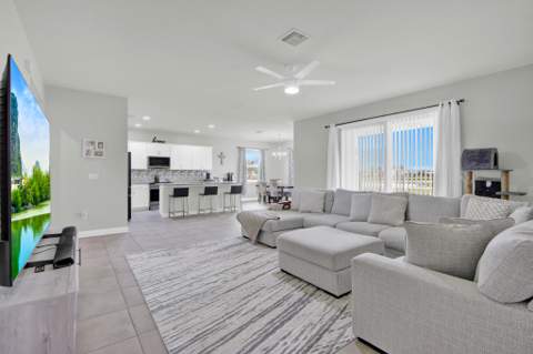 7456 NW Greenspring Street, Port St. Lucie FL - photo 10 of 33
