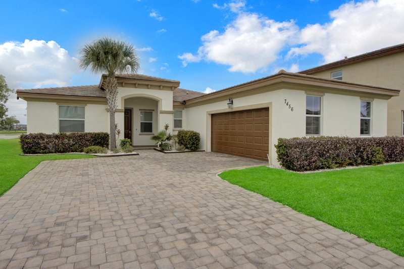 4 bedroom Single Family Residence at 7456 NW Greenspring Street, Copper Creek Plat No 2, Port St. Lucie — photo 1