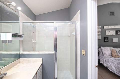 1634 SW Duclair Avenue, Port St. Lucie FL - photo 23 of 40