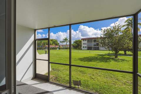 9523 N Hollybrook Lake Drive #103, Pembroke Pines FL - photo 22 of 50