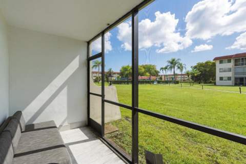 9523 N Hollybrook Lake Drive #103, Pembroke Pines FL - photo 23 of 50