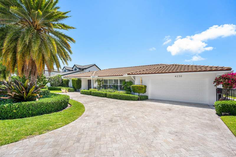 4 bedroom Single Family Residence at 4230 NE 24th Avenue, Venetian Isles 3rd Sec, Lighthouse Point — photo 4